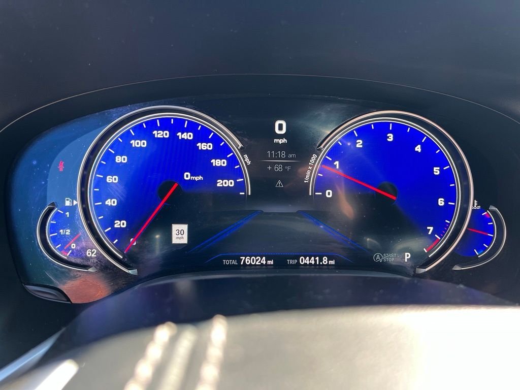 Used 2019 Black Sapphire Metallic BMW 750i xDrive image 39