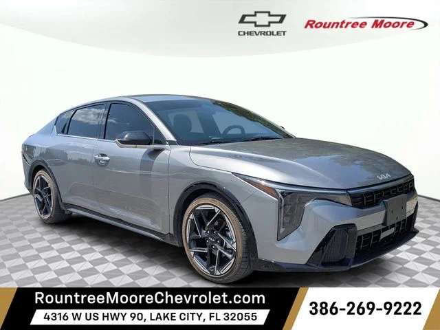 2025 Kia K4 GT-Line AT's photo