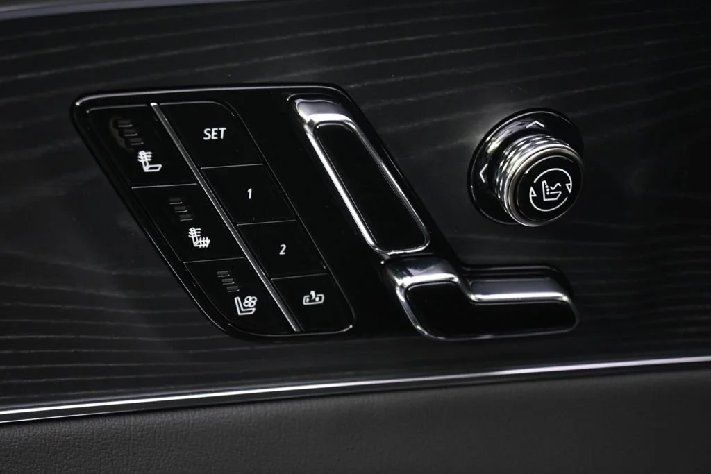 2026 Cadillac LYRIQ V - Photo 14