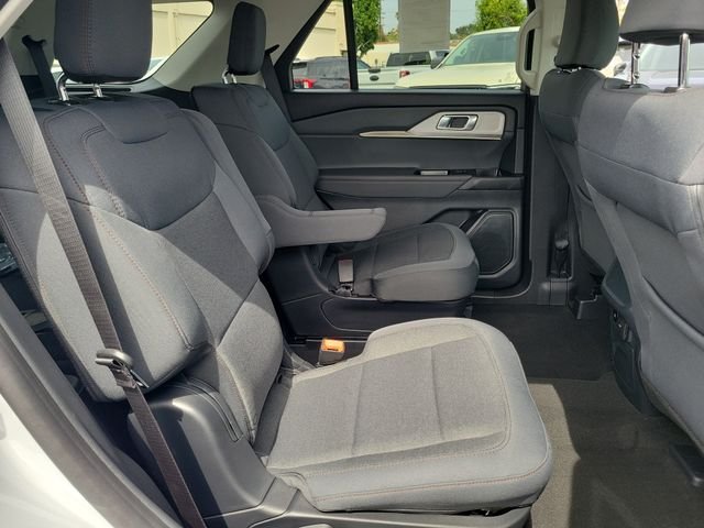 New 2026 Space White Metallic Ford Active image 18