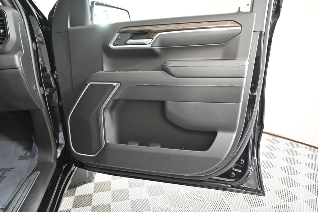 2026 Chevrolet Silverado 1500 LT - Photo 13