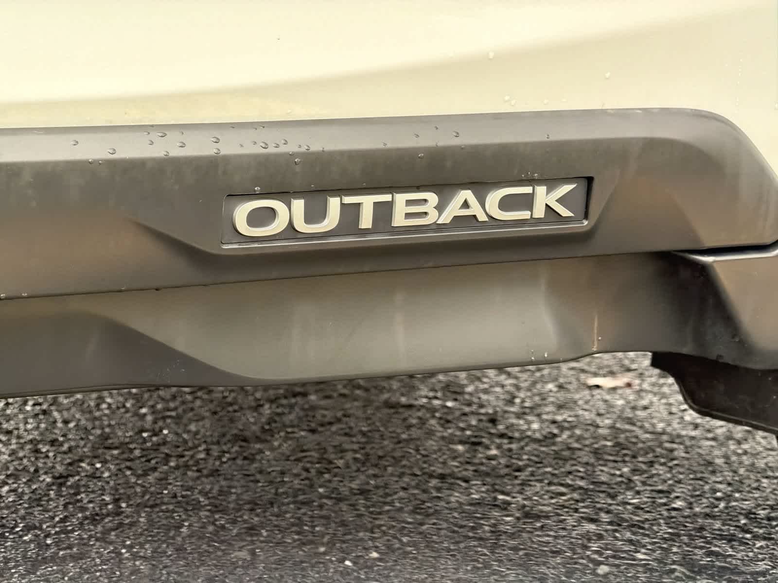 Used 2020 Crystal White Pearl Subaru Touring image 13