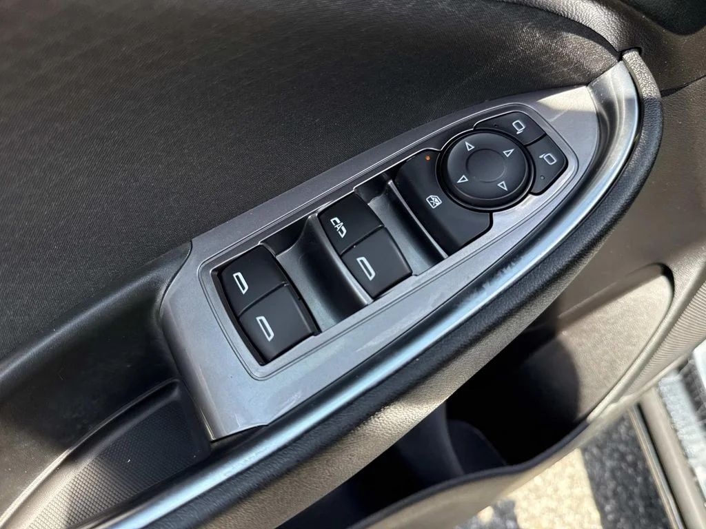 Used 2020 Gray Chevrolet LT image 22