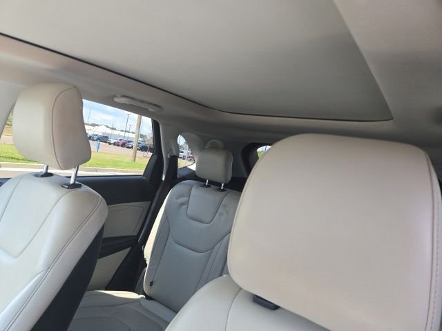 Used 2020 White Ford Titanium image 11