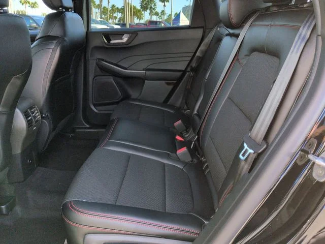 New 2026 Agate Black Metallic Ford ST-Line image 14