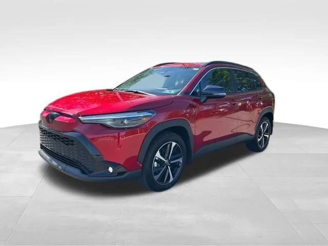 2025 Toyota Corolla Cross Hybrid XSE AWD's photo