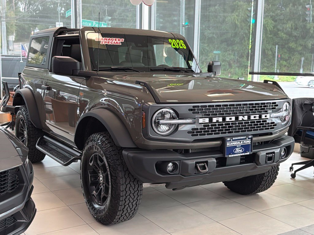 Used 2026 Gray Ford Badlands image 19