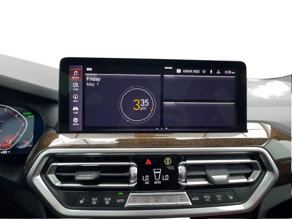 Used 2024 Black BMW sDrive30i image 47