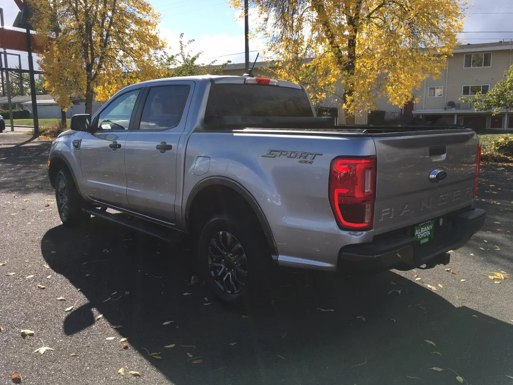 Used 2020 Silver Ford XLT image 4