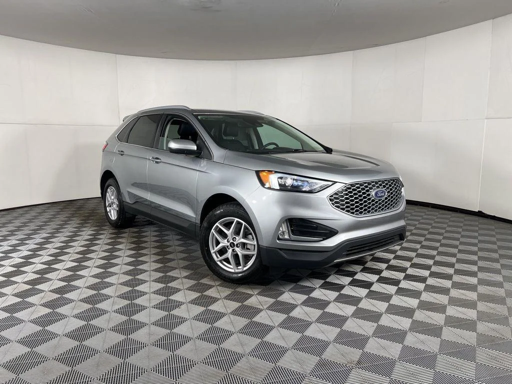 Used 2024 Gy Ford SEL image 10