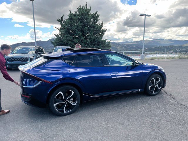 Used 2022 Yacht Blue Kia GT-Line image 7