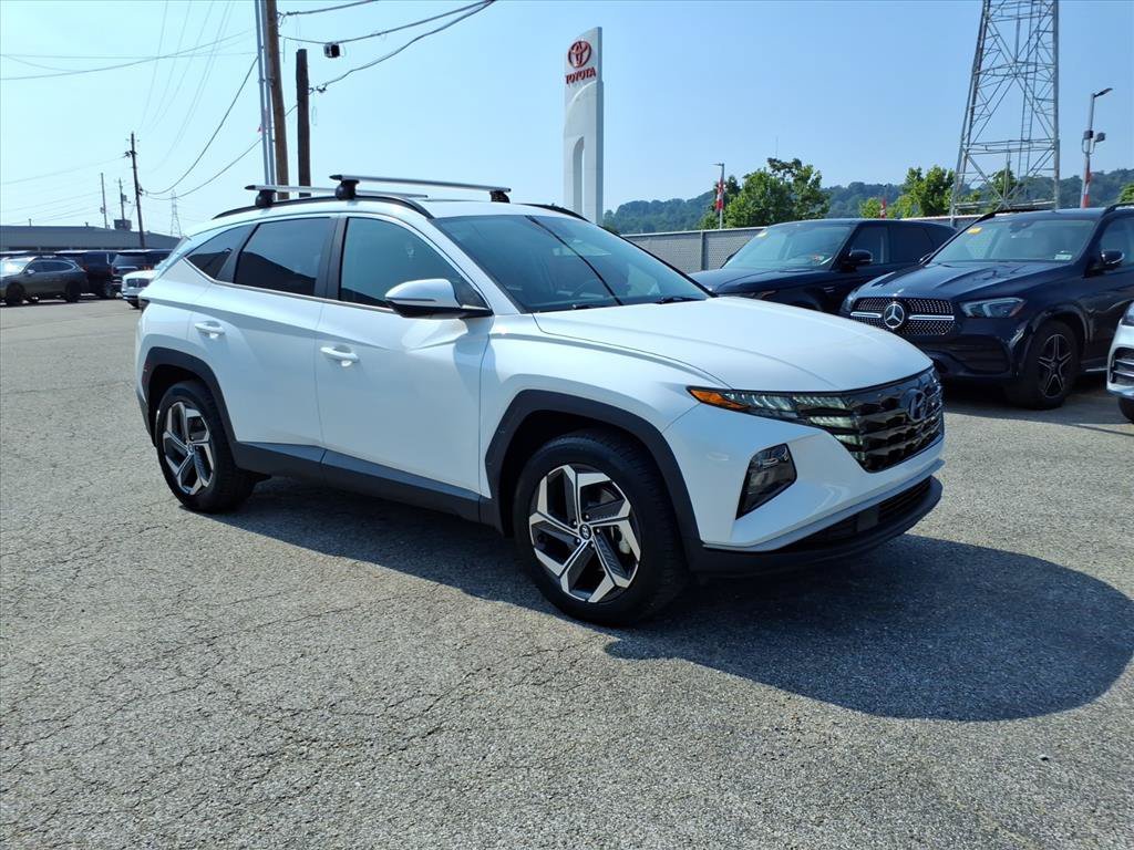 Used 2022 Quartz White Hyundai SEL image 1