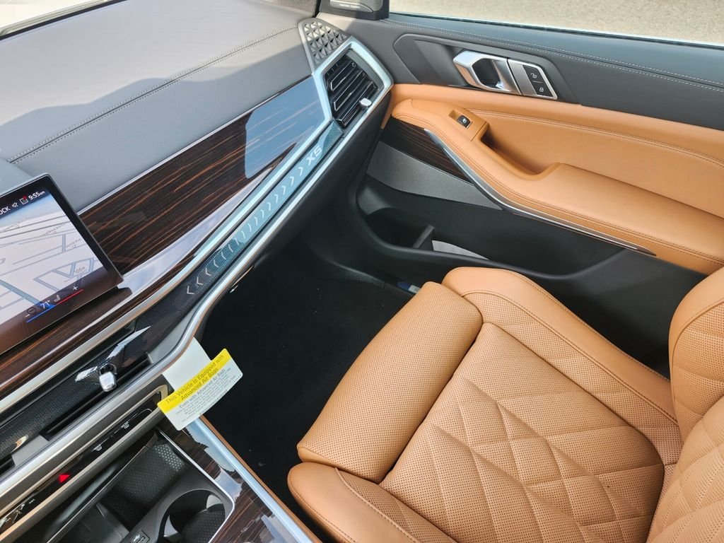New 2026 White BMW xDrive40i image 14
