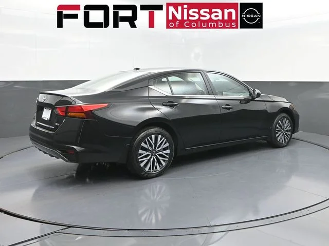 New 2026 Black Nissan 2.5 SV image 7