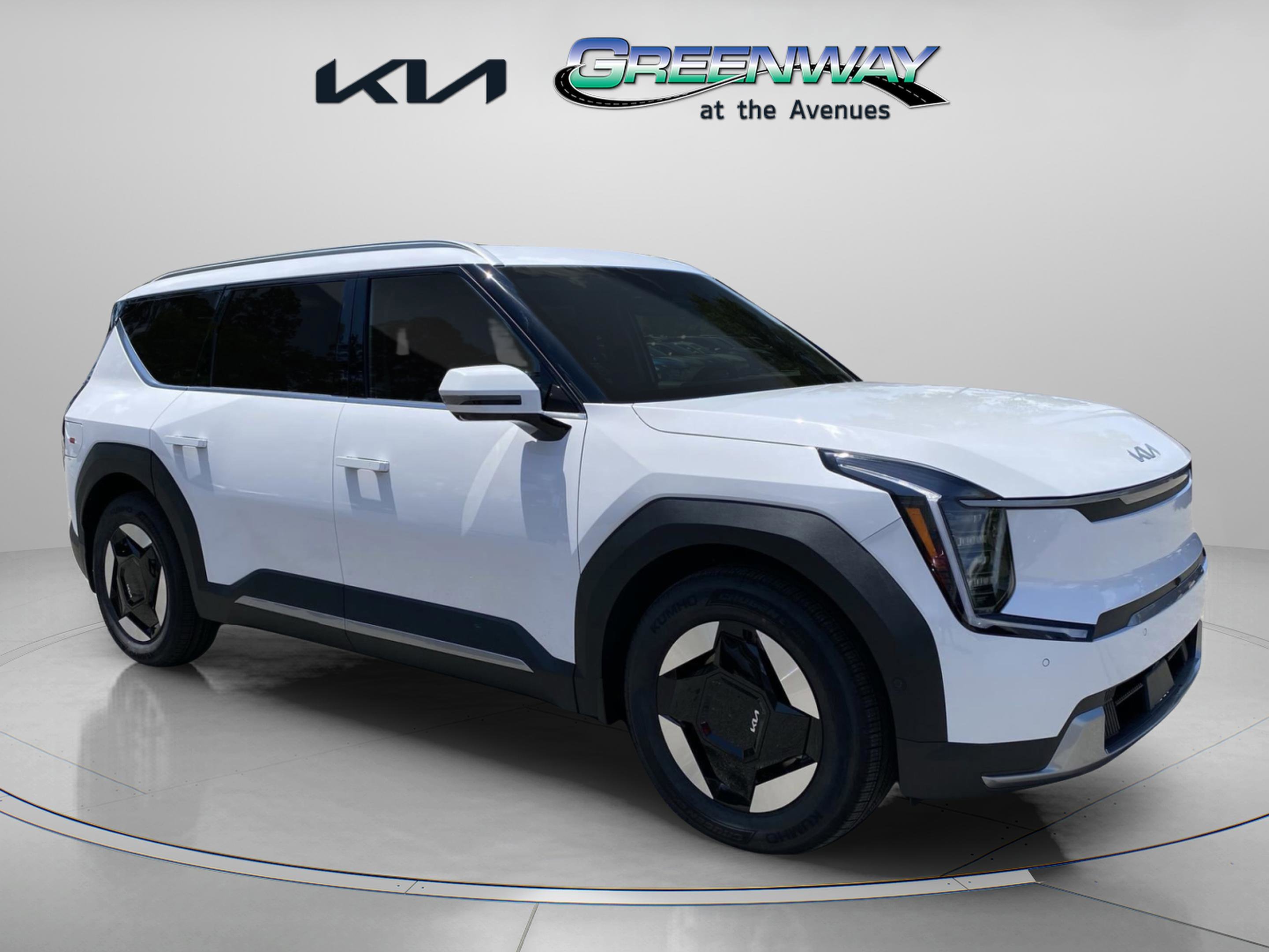 2026 Kia EV9 Wind AWD's photo