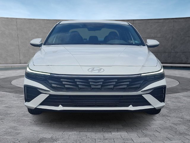 New 2026 White Hyundai SE image 6