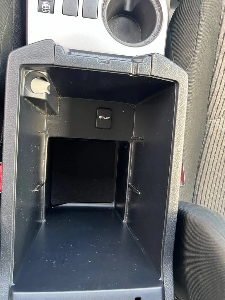 Used 2024  Toyota SR5 image 18