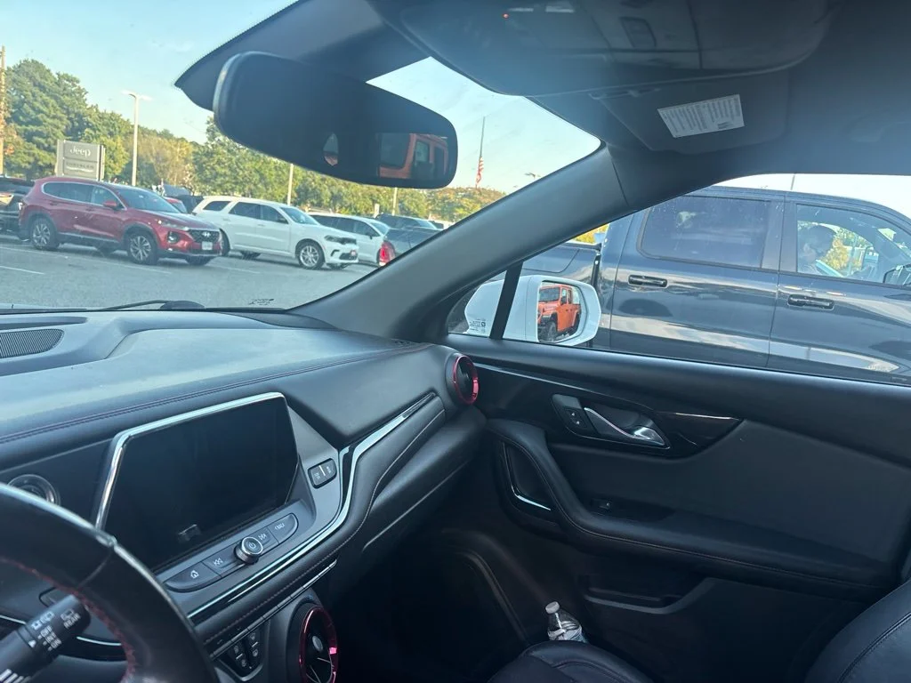 Used 2019 White Chevrolet RS image 16