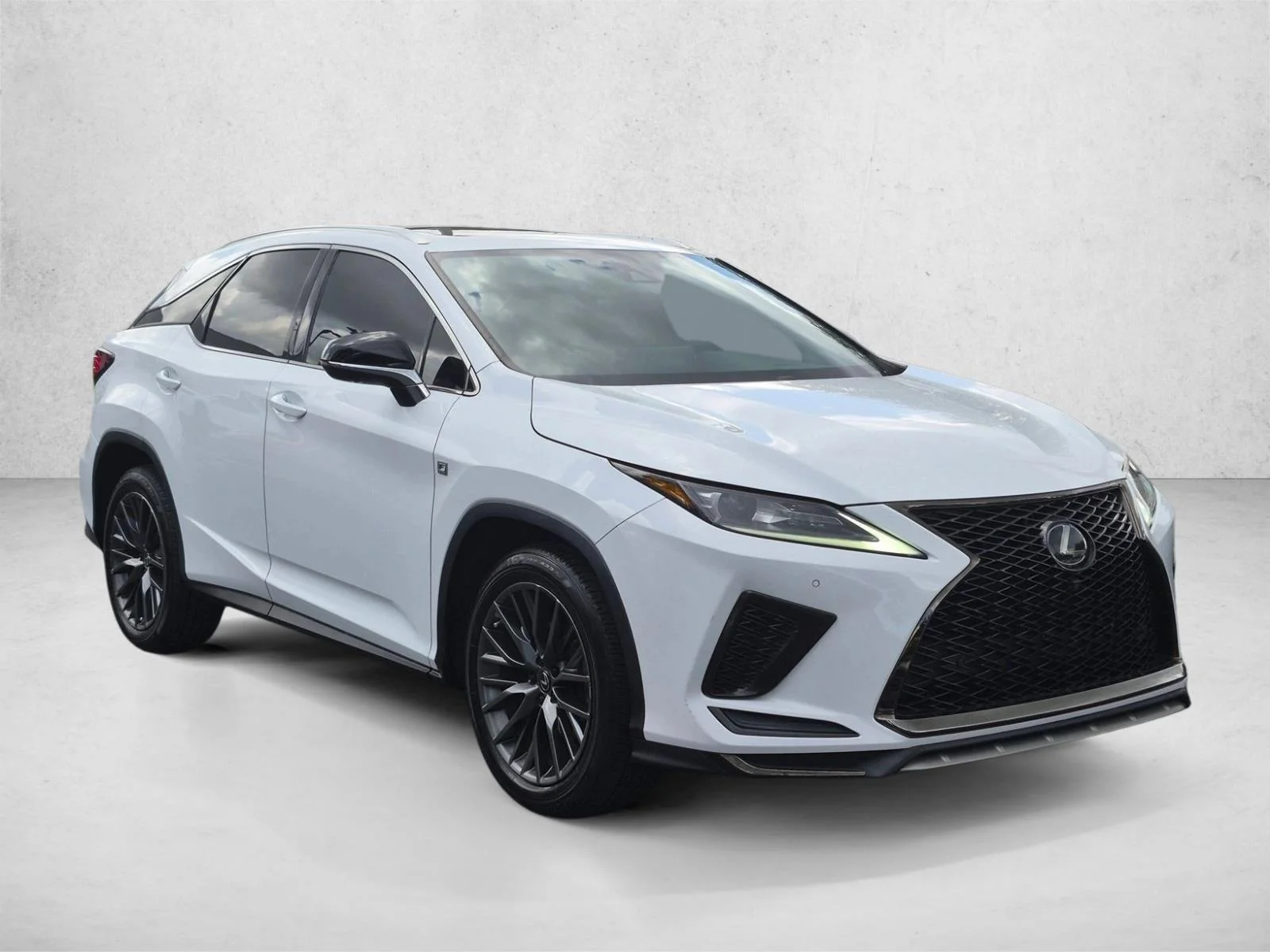 Certified Used 2021 Ultra White Lexus RX 350 F SPORT Handling image 3