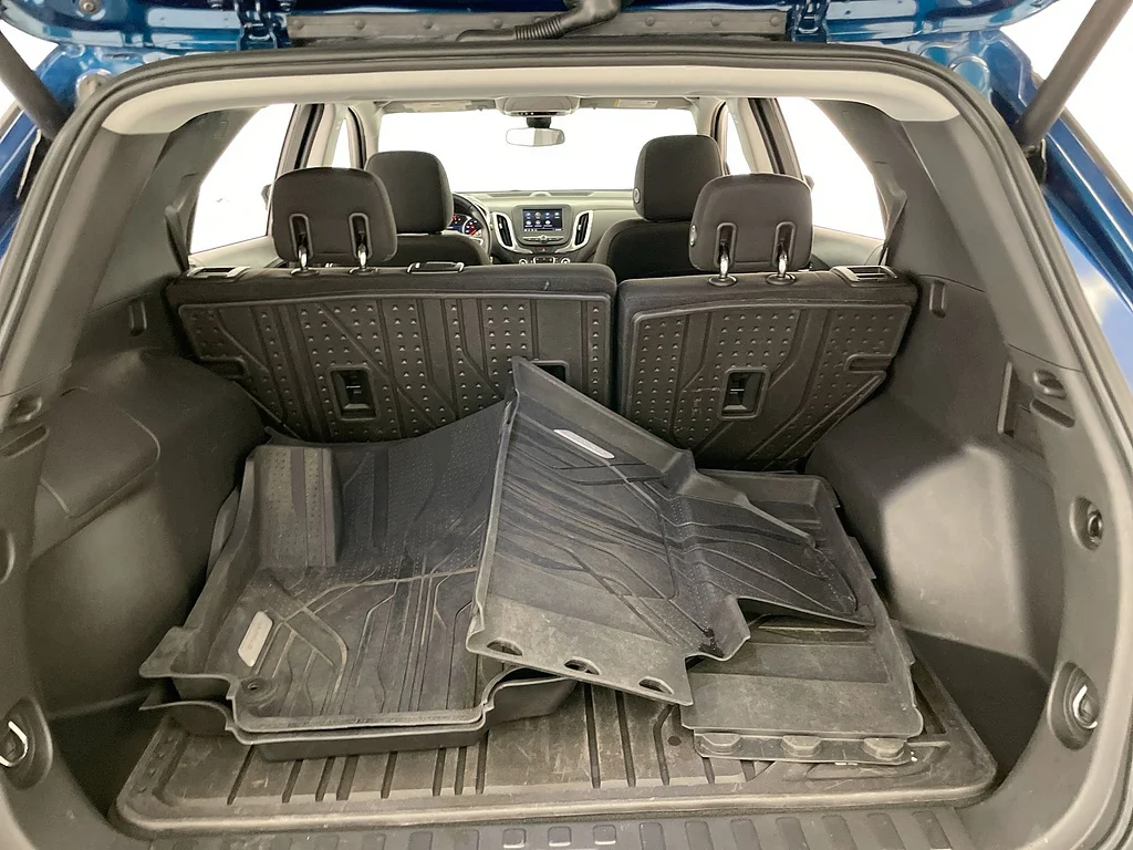 Used 2020 BLUE Chevrolet LT image 25
