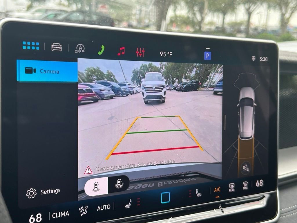 New 2026 White/off-white Volkswagen 2.0T SE R-Line Black image 17