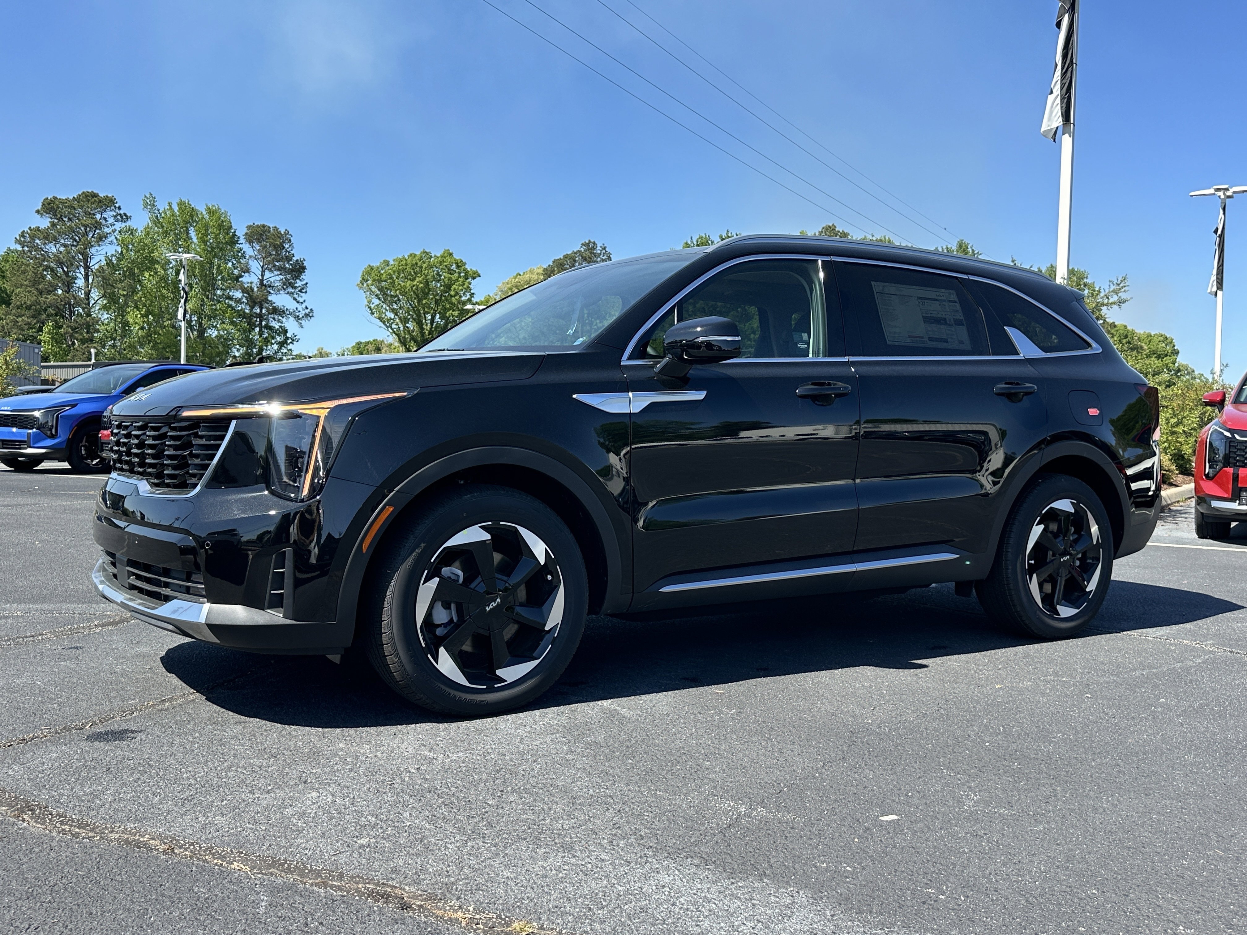 New 2026 Aurora Black Pearl Kia EX image 4