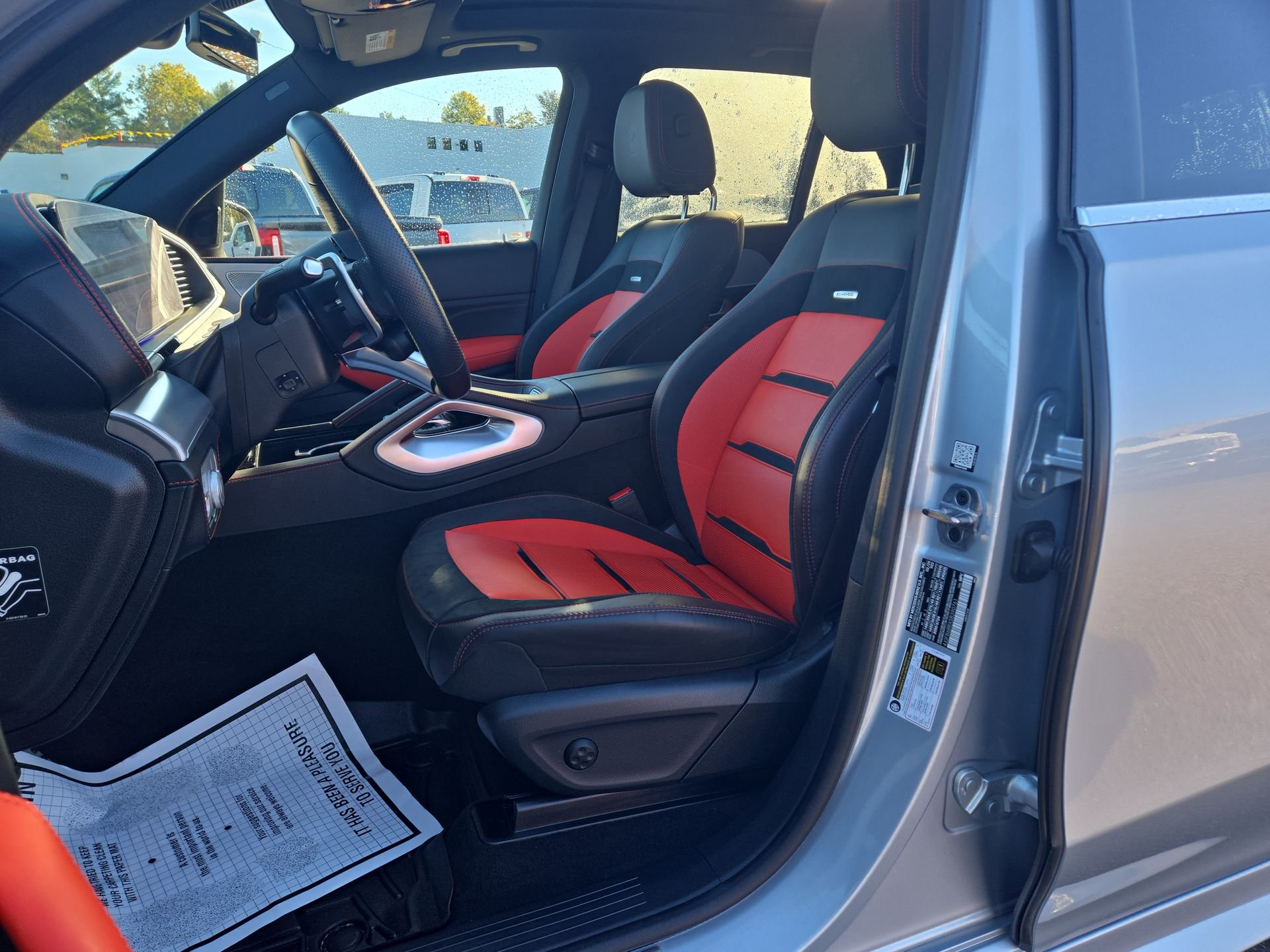 Used 2025  Mercedes-Benz GLE 53 AMG® image 6