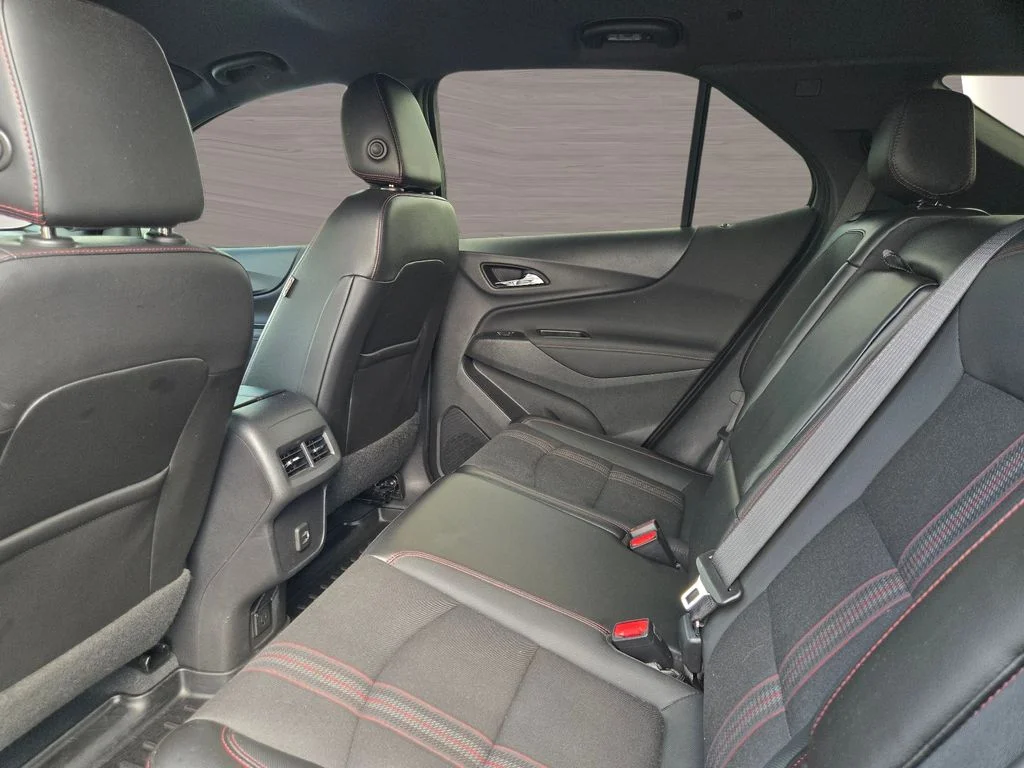 Used 2022 White Chevrolet RS image 12