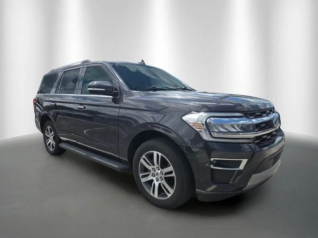 Used 2024 Gray Ford Limited image 5