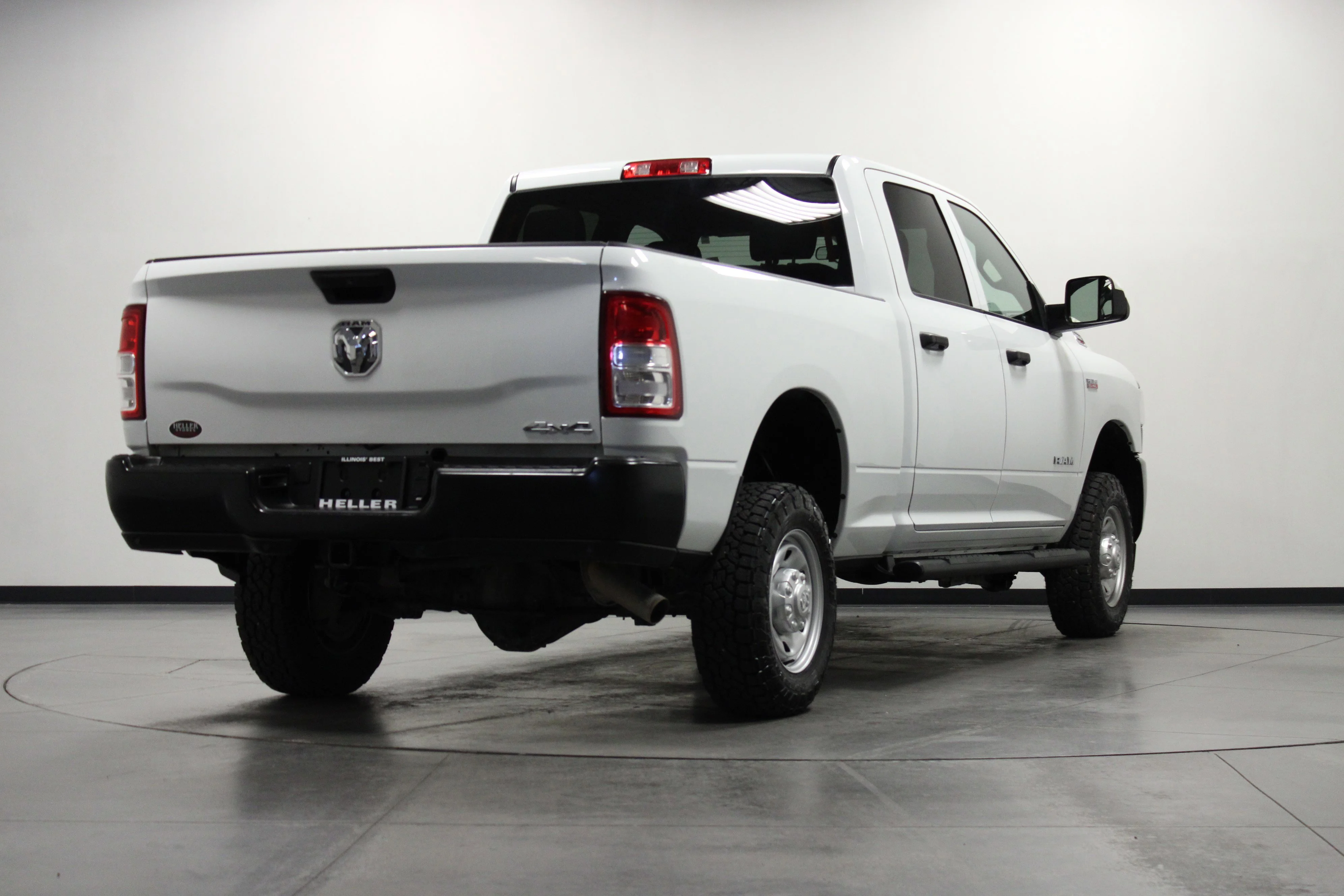 Used 2022 Bright White Clearcoat Ram Tradesman image 4