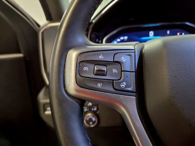 Used 2024 Lakeshore Blue Metallic Chevrolet LT (2FL) image 24