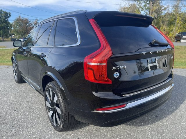 Used 2025 Black Volvo Plus image 3