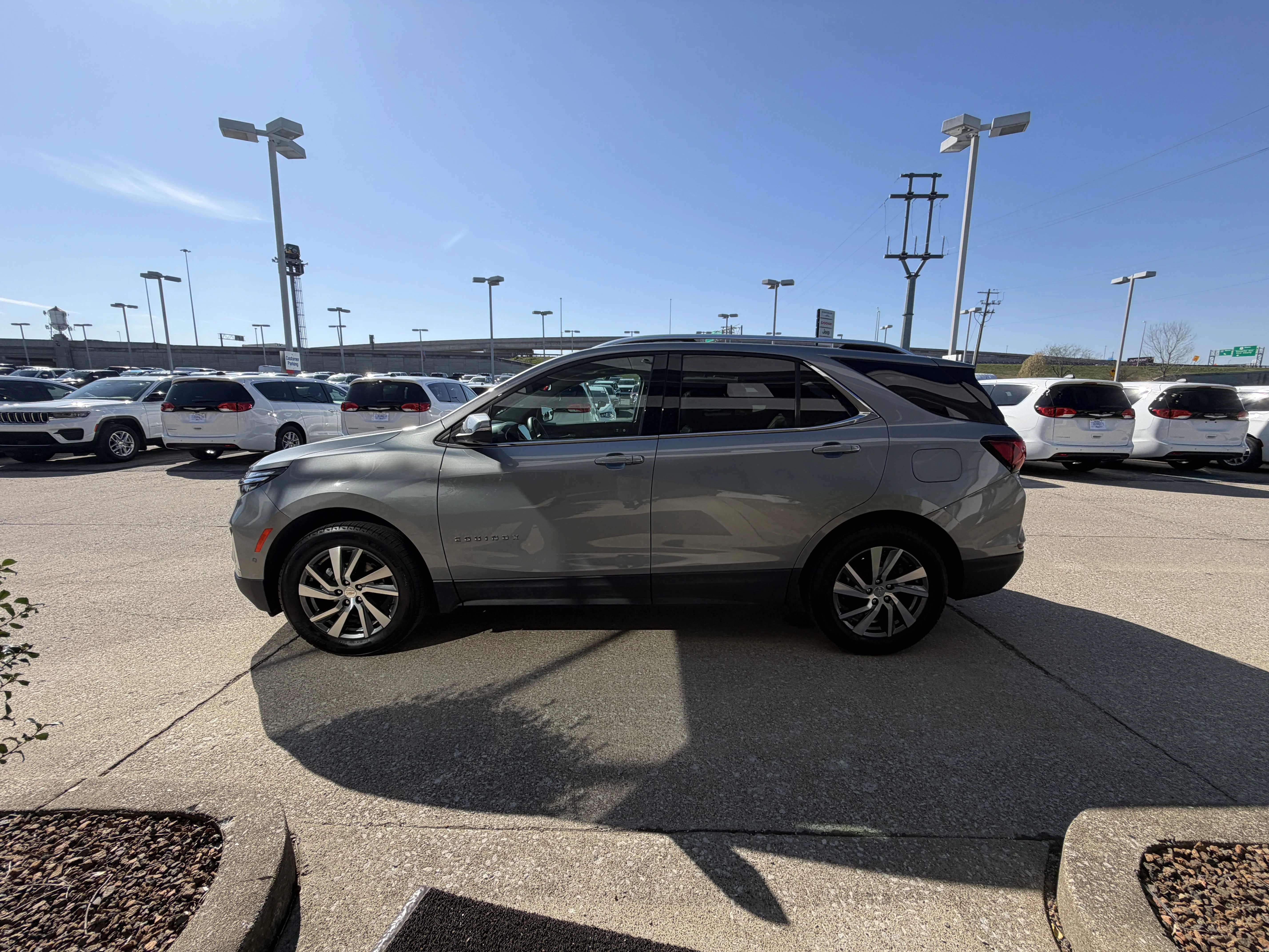 Used 2023 Sterling Gray Metallic Chevrolet Premier image 16