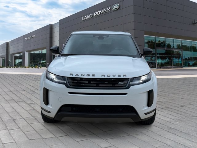 Certified Used 2025 Fuji White Land Rover S image 8