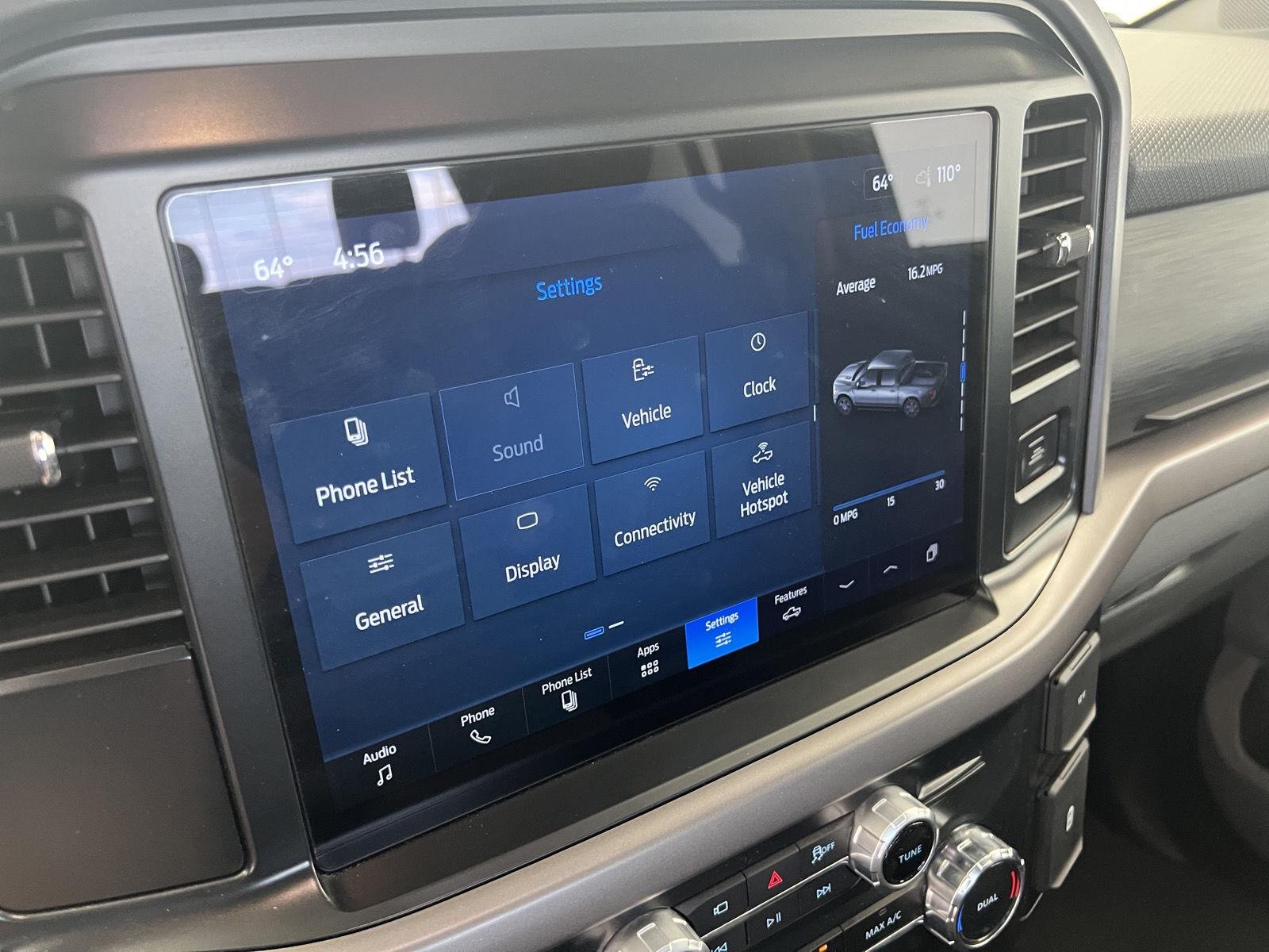 2025 Ford F-150 XLT - Photo 17