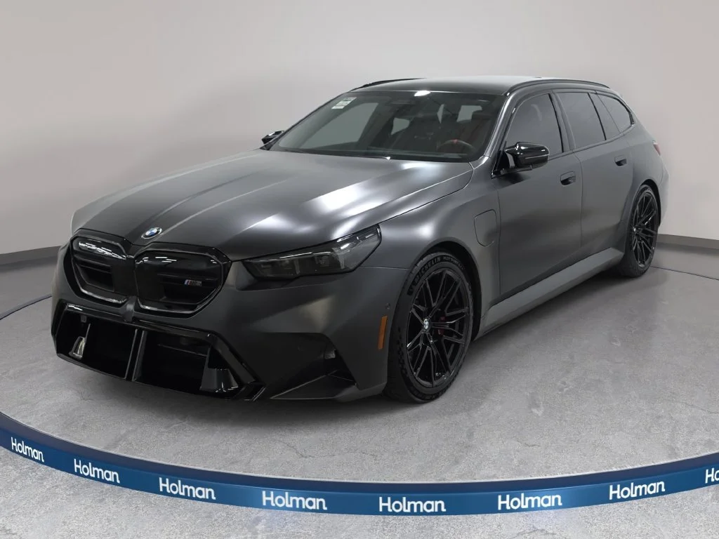 Used 2025 Frozen Deep Grey Metallic BMW Base image 1