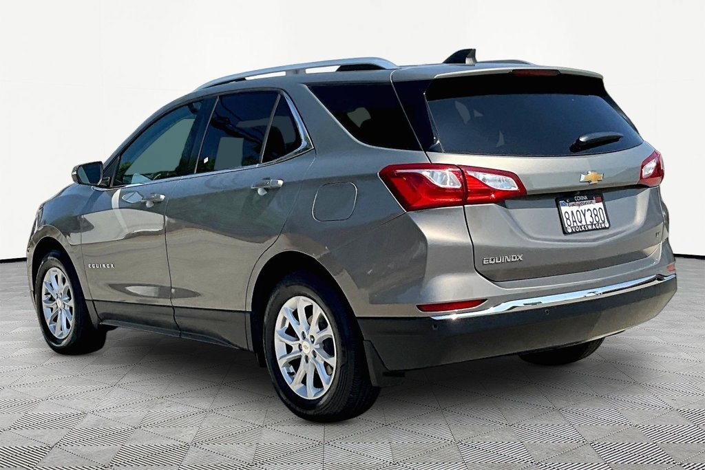 Used 2018 Gray Chevrolet LT image 4