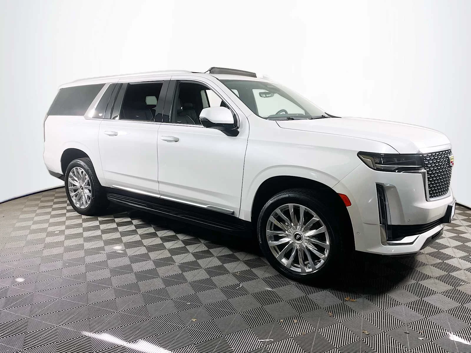 Certified Used 2024 Crystal White Tricoat Cadillac 4WD Premium Luxury image 3