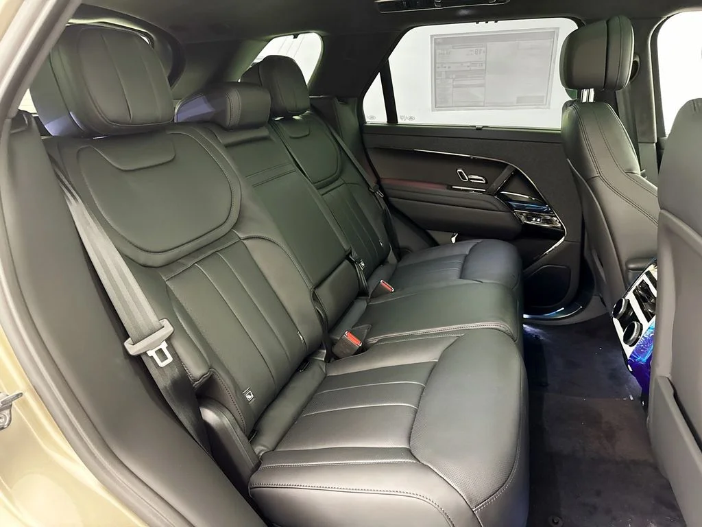 New 2026 Sunset Gold Land Rover Autobiography image 28