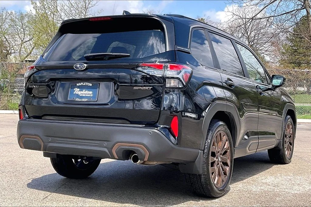 2025 Subaru Forester Sport - Photo 13