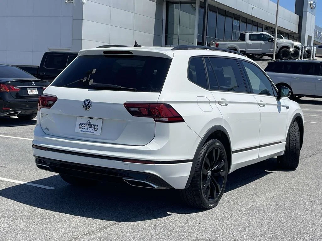 Used 2021 White Volkswagen 2.0T SE R-Line Black image 3