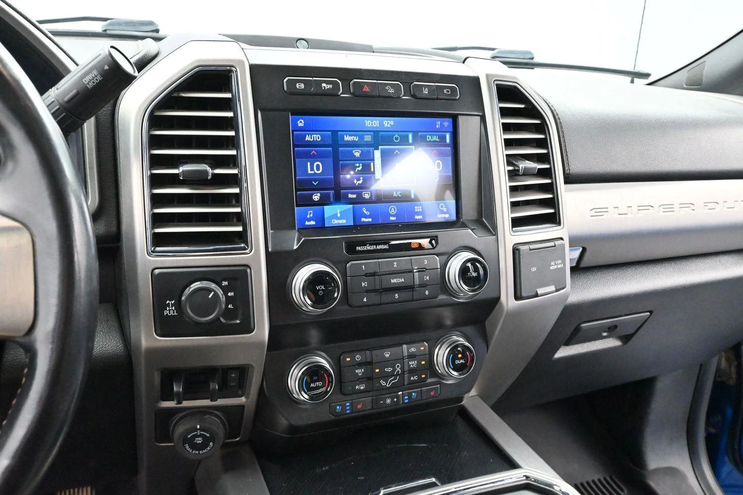 Used 2021 Velocity Blue Ford Platinum image 17
