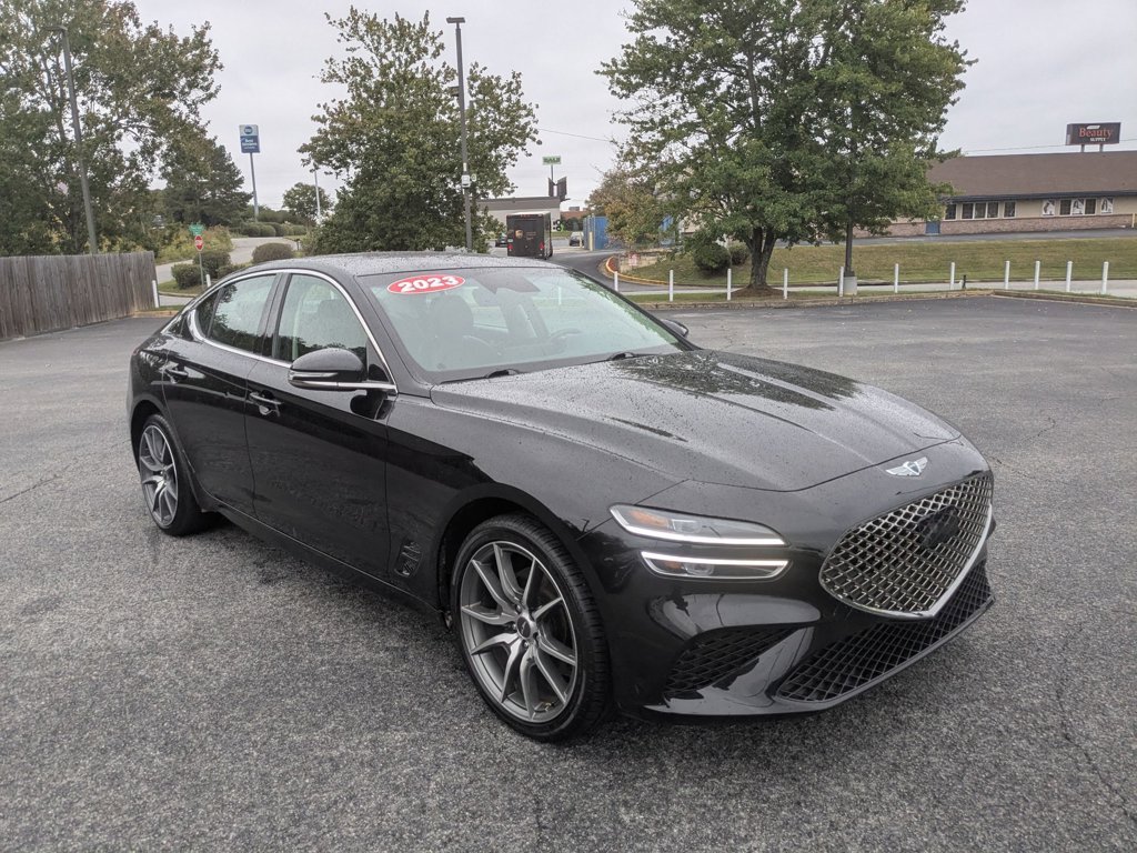 2023 Genesis G70 2.0T photo 3