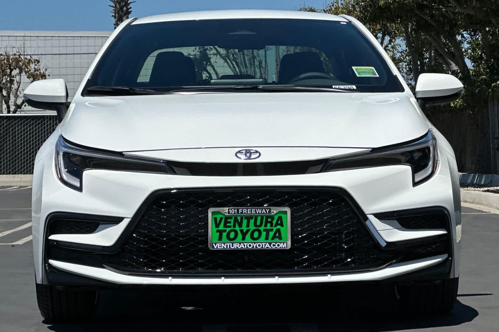 New 2026 Ice Cap Toyota  SE image 9