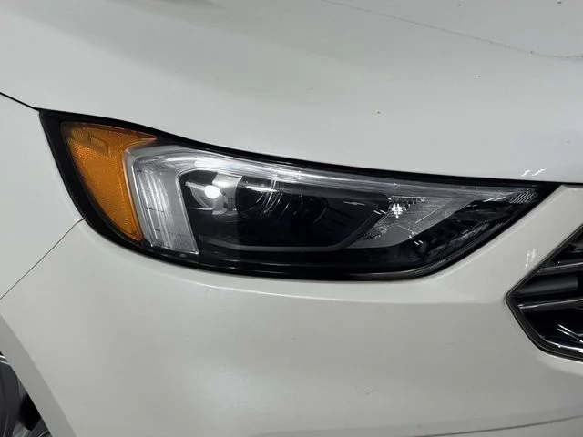 Used 2022 White Ford Titanium image 15