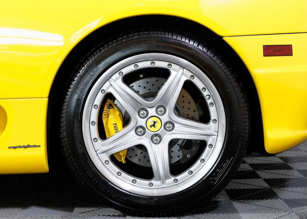 Used 2005 Giallo Modena Ferrari Spider image 10