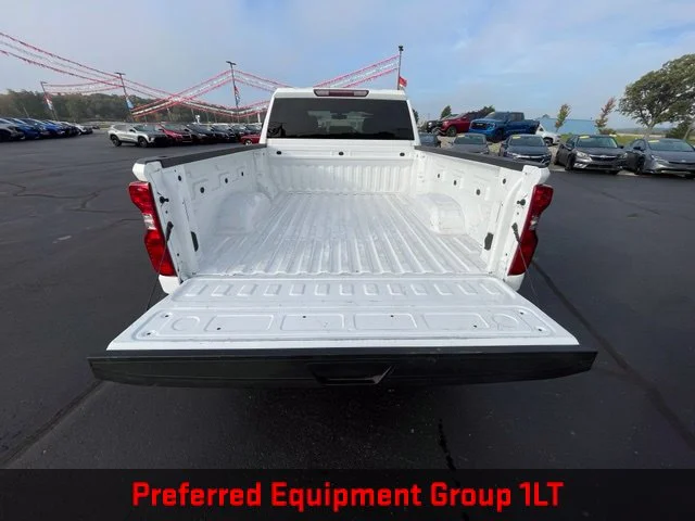 Used 2022 White Chevrolet LT image 5