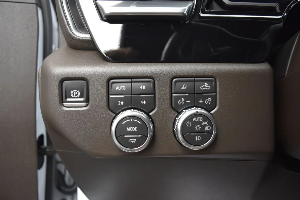 Used 2026 White GMC SLT image 16