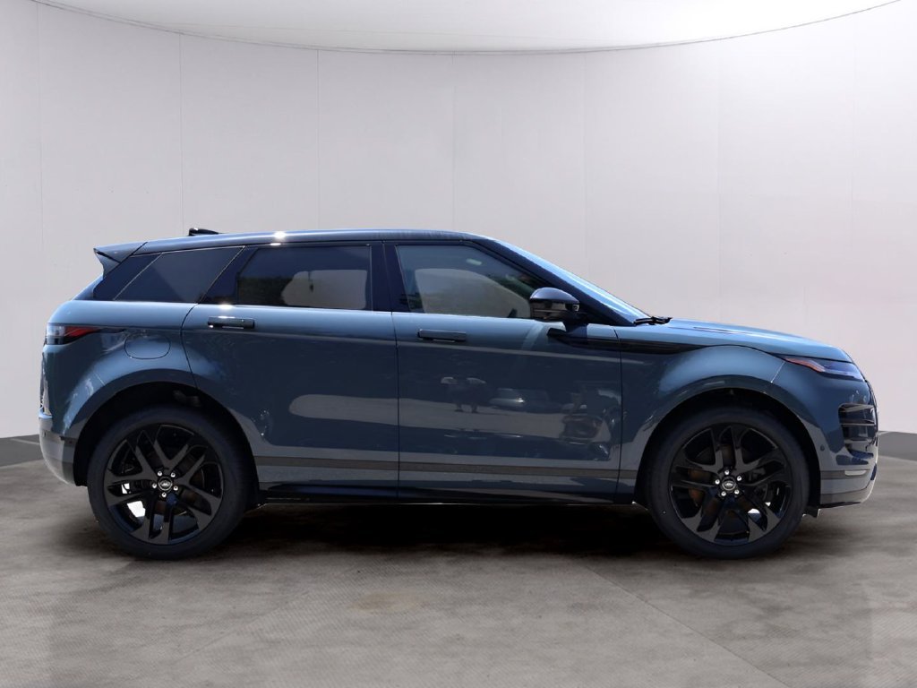 Used 2026 Tribeca Blue Metallic Land Rover Dynamic image 4