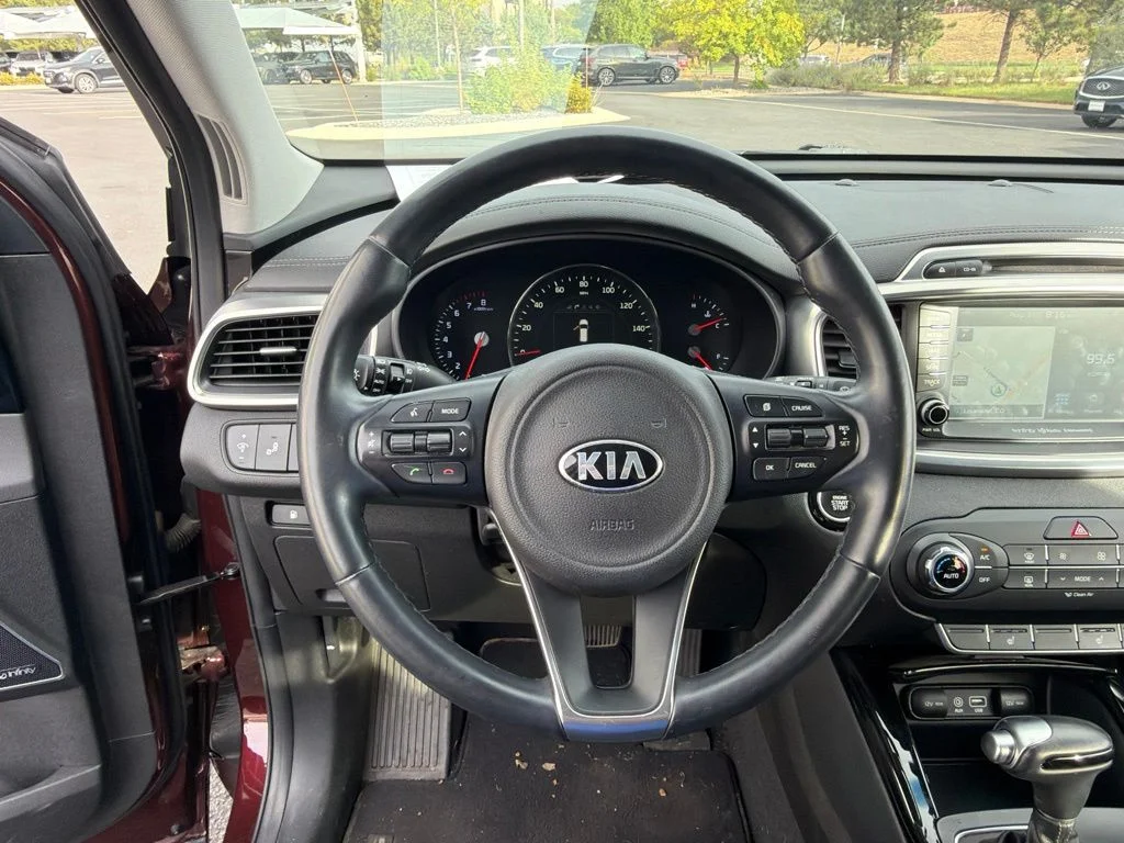 Used 2018 Sangria Kia SX image 13